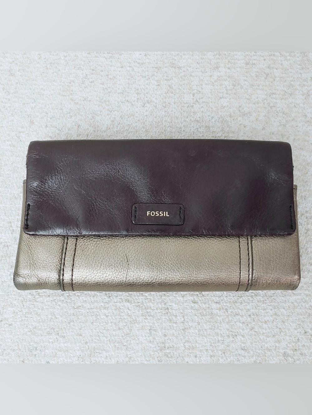 FOSSIL Ellis Clutch Metallic Leather Wallet